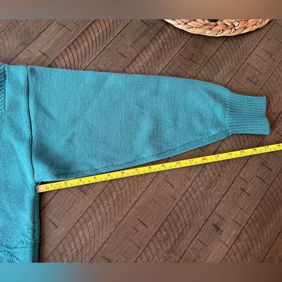 Vintage Bogner Teal Wool/Acrylic Cable Knit Turtleneck Sweater LIKE NEW Sz M - Picture 10 of 10